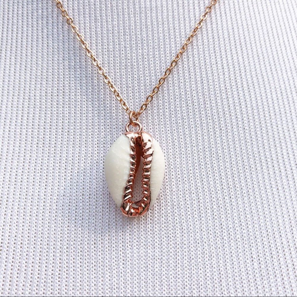 Rose Gold Cowrie Shell Necklace - Picture 3 of 9